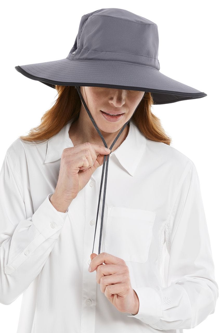 Color_Carbon/Black Travel Medallion